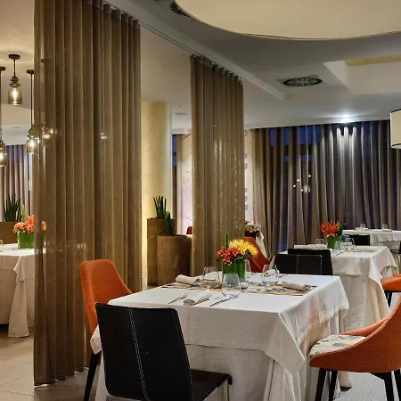 Winter Garden Bergamo Airport 4*