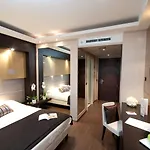 Winter Garden Bergamo Airport 4*