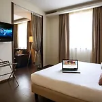 Winter Garden Bergamo Airport Hotel 4*