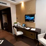 Winter Garden Bergamo Airport Hotel